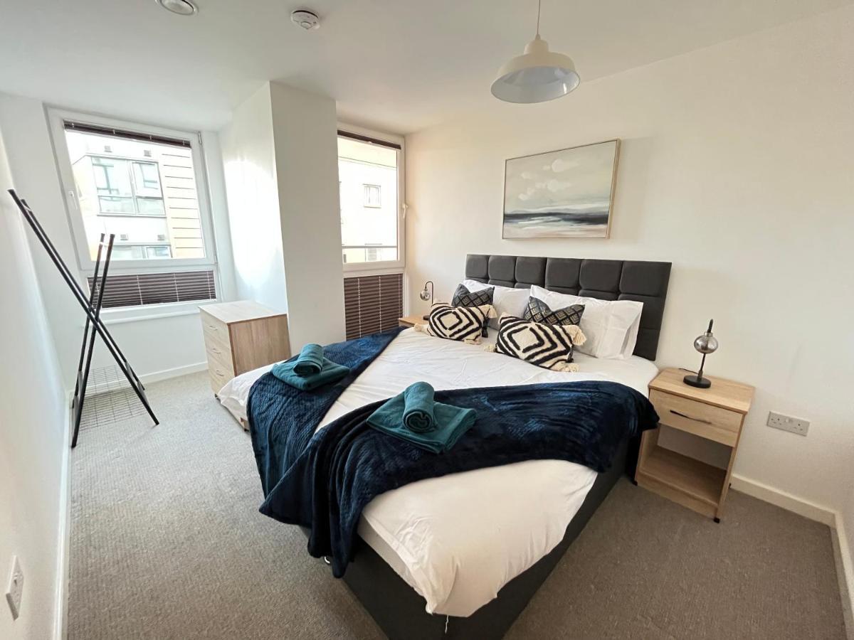 2 Bedroom, 2 Bathroom Modern Apartment Close To Ocean Village, Free Parking, Single Or Double Beds Southampton Extérieur photo